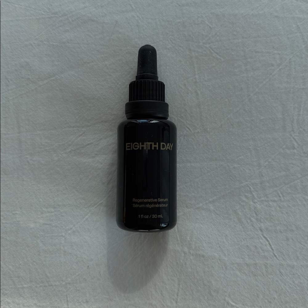 EIGHTH DAY
REGENERATIVE SERUM
